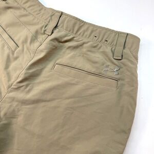 Under Armour Men's Golf Shorts HeatGear Loose Fit Khaki Beige Size 32‎